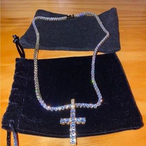 3mm Tennis Necklace in Gold
† Iced Cross Pendant